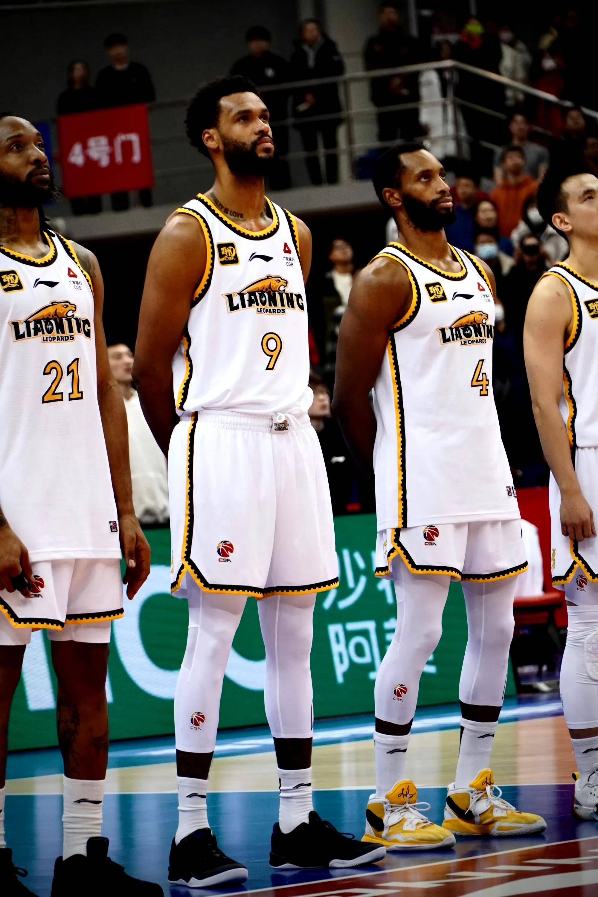 满冠体育官方网站-关于CBA季后赛倒计时，多特蒙德今晨更衣室发声，细节引发关注，底气十足，更衣室氛围转暖的信息