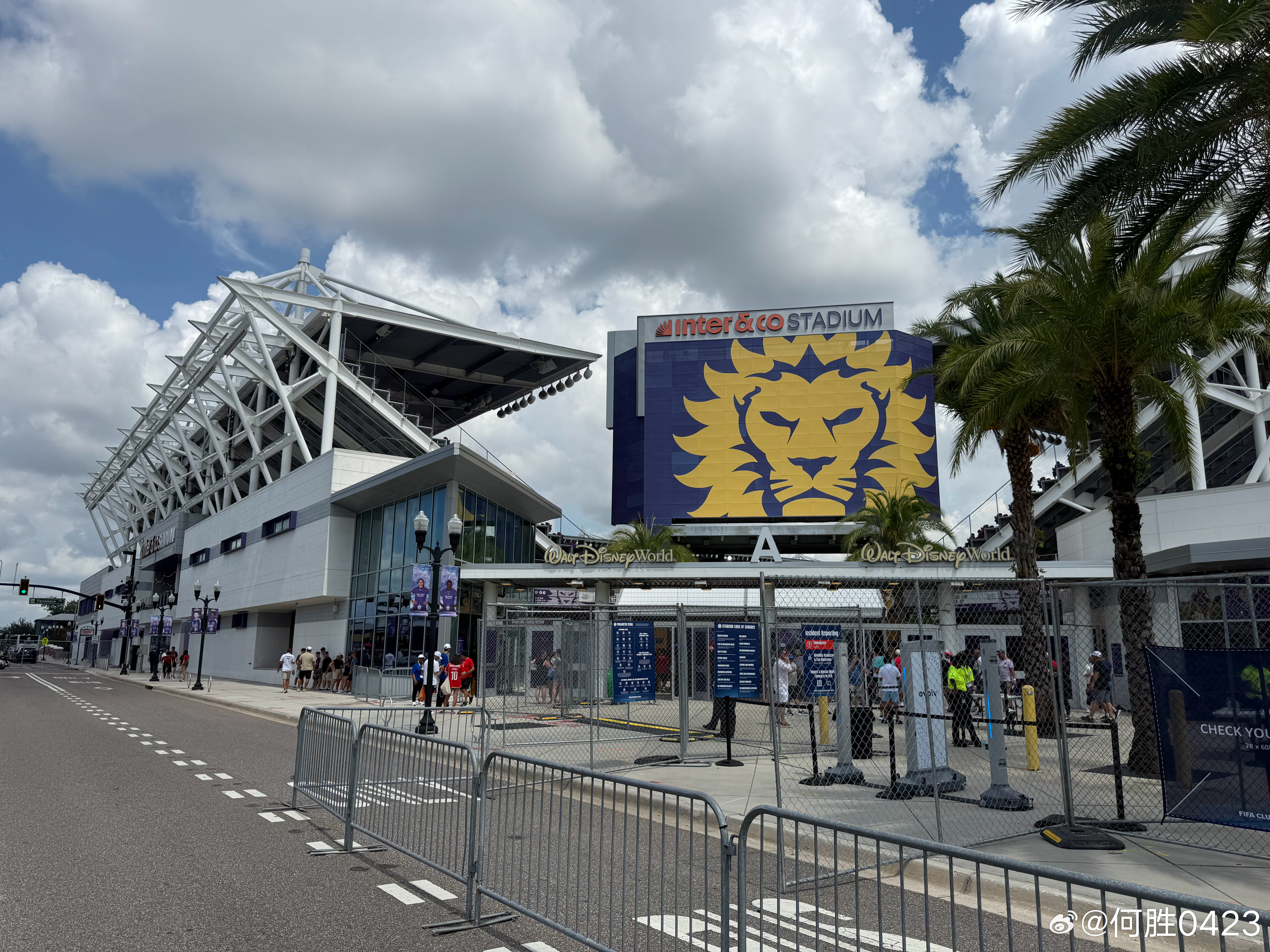 包含阿斯顿维拉今晚状态回暖，志在全明星赛名次提升，媒体盛赞，年轻球员得到机会的词条